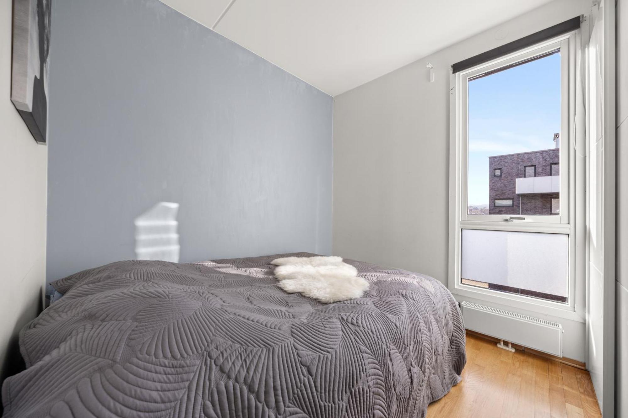 Apartment Luxury 3-bedroom Flat With Seaview In *